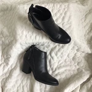 Lexi & Abbie Boot Size 8